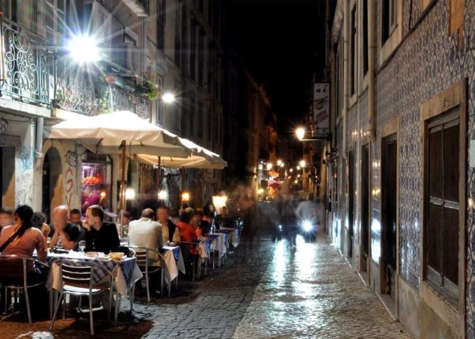 Апартаменты Mm3 Baixa Rossio Castle View! Лиссабон Экстерьер фото
